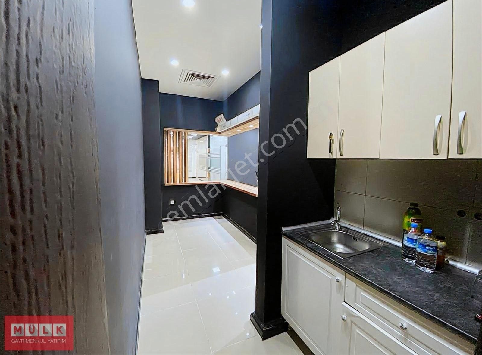 İkitellide Mülk Sahibin Den Deposite'de 162 M² Ofis - Görsel 4