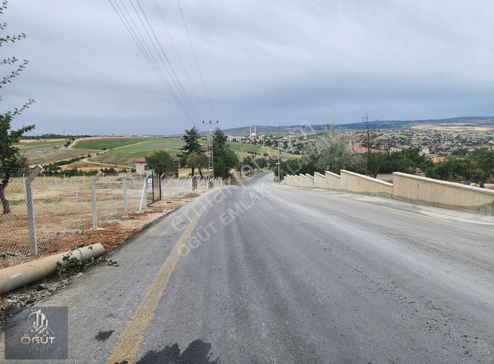 Öğüt. Den Roketsan Yoluna Cephe Etrafı Çevrili Arsalar. - Görsel 2