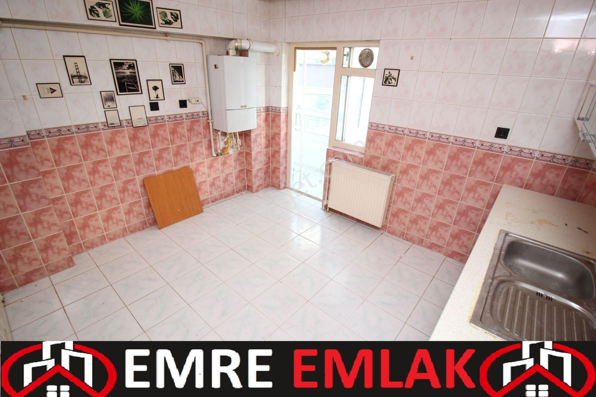 Emre Emlaktan Topçu Mahallesinde Geniş 3+1 Kiralık Daire