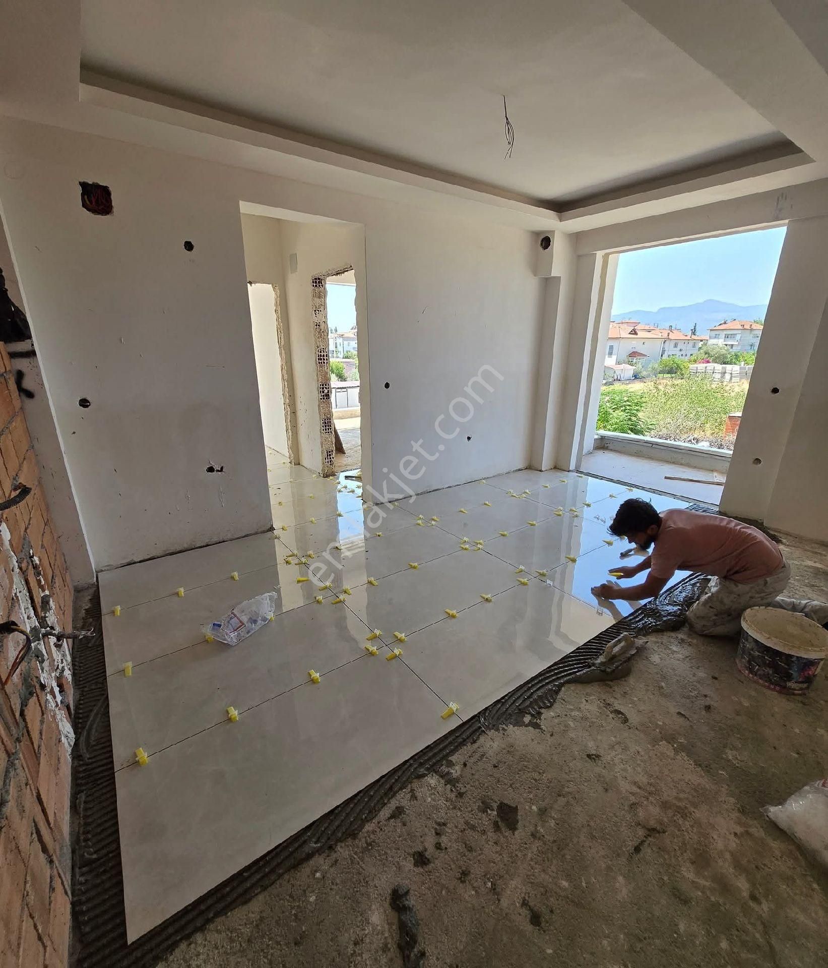Ortaca Çaylı Sitesinde Havuzlu 2+1 Daire