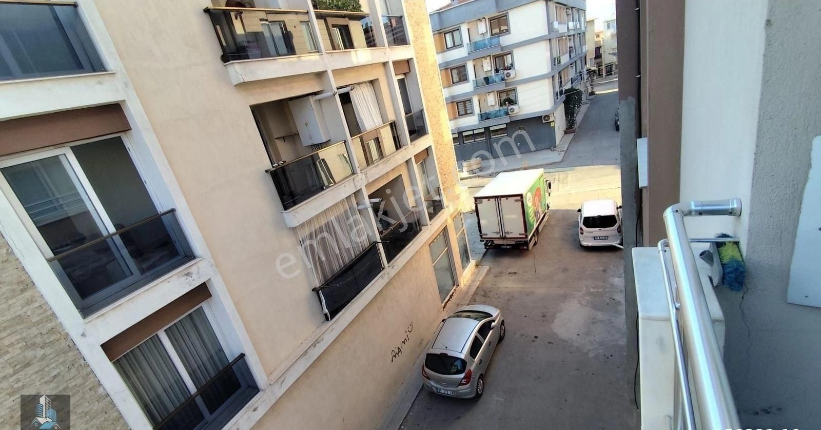 İzmir Bayar'dan Göksu Mahallesinde İzban'a Çok Yakın Mükemmel Konumlu 2+1 Bakımlı Temiz Daire