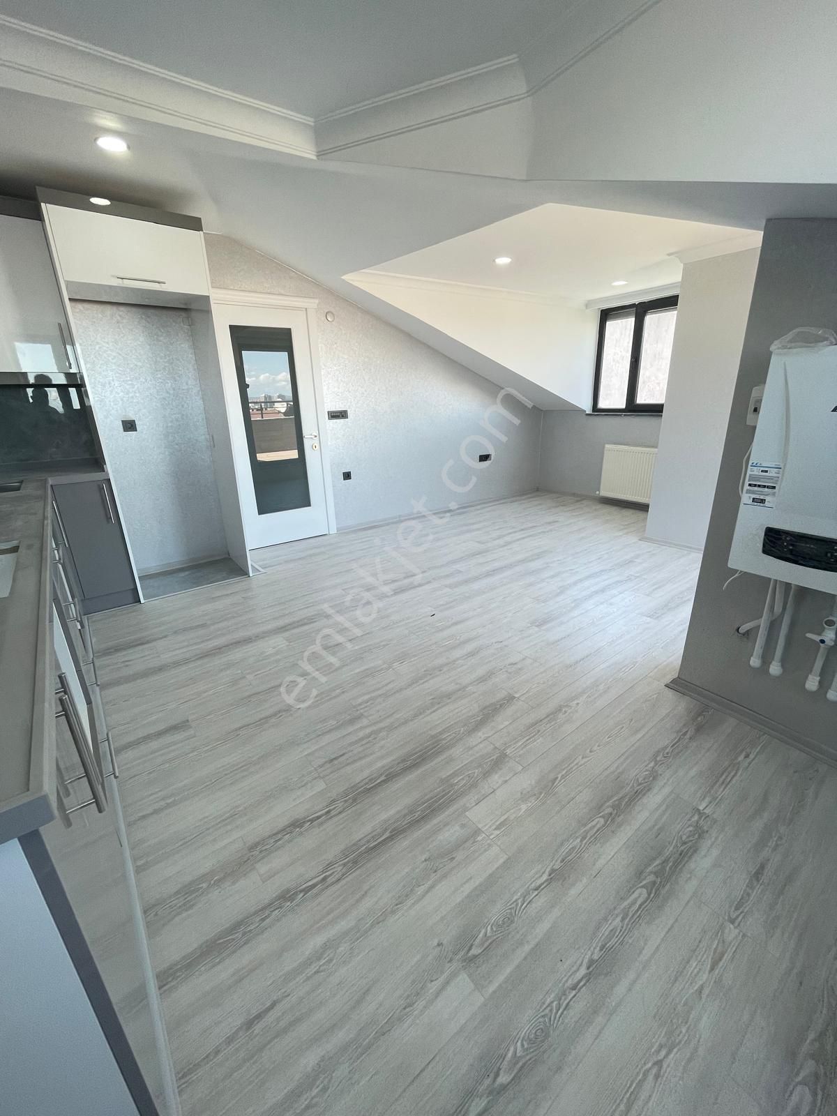 Seher İnşaattan Hürriyet Mahallesinde Satılık 5+2 Dublex - Görsel 30