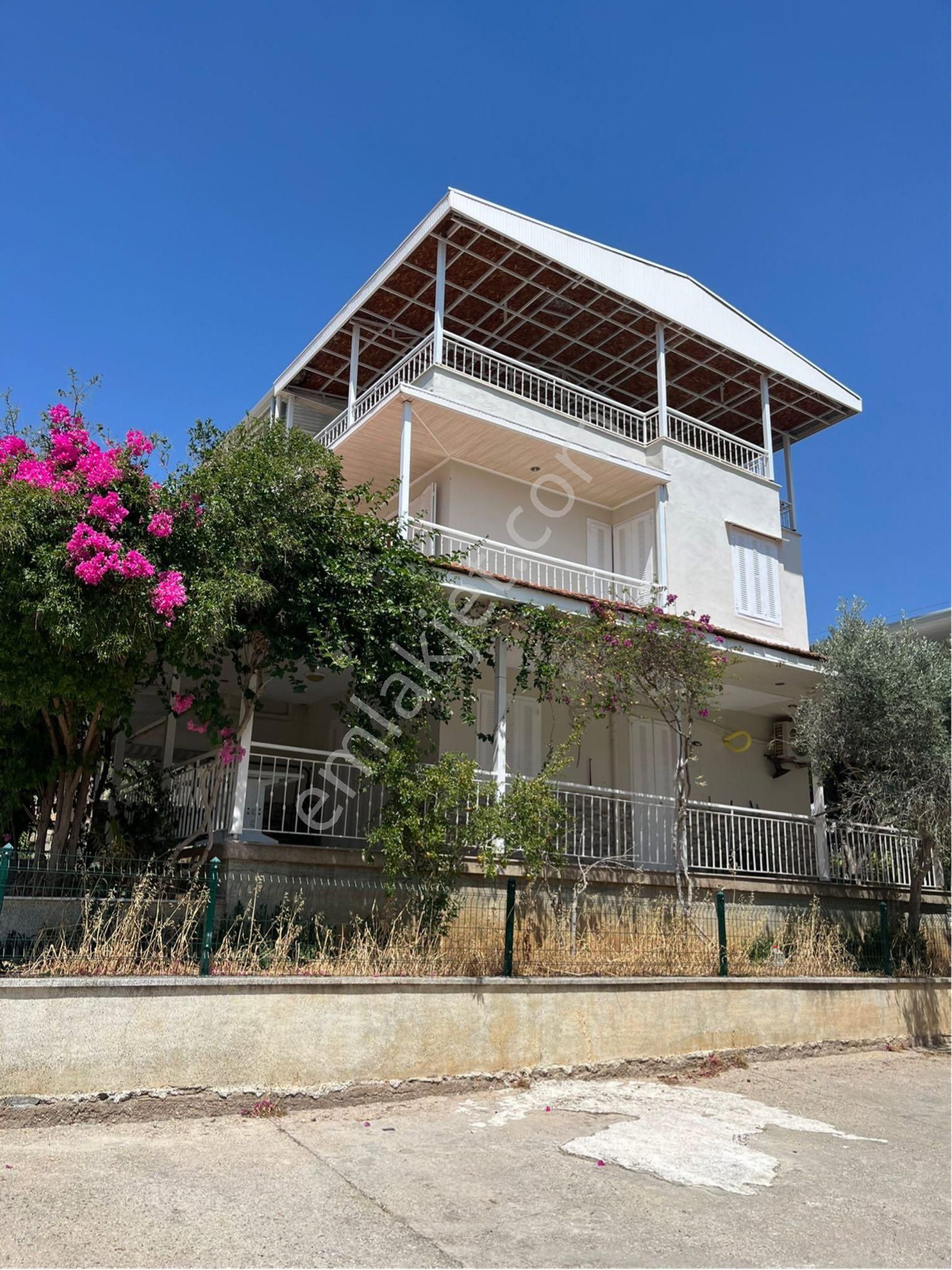Didim Akbük Denize 100 Mt Dubleks Villa