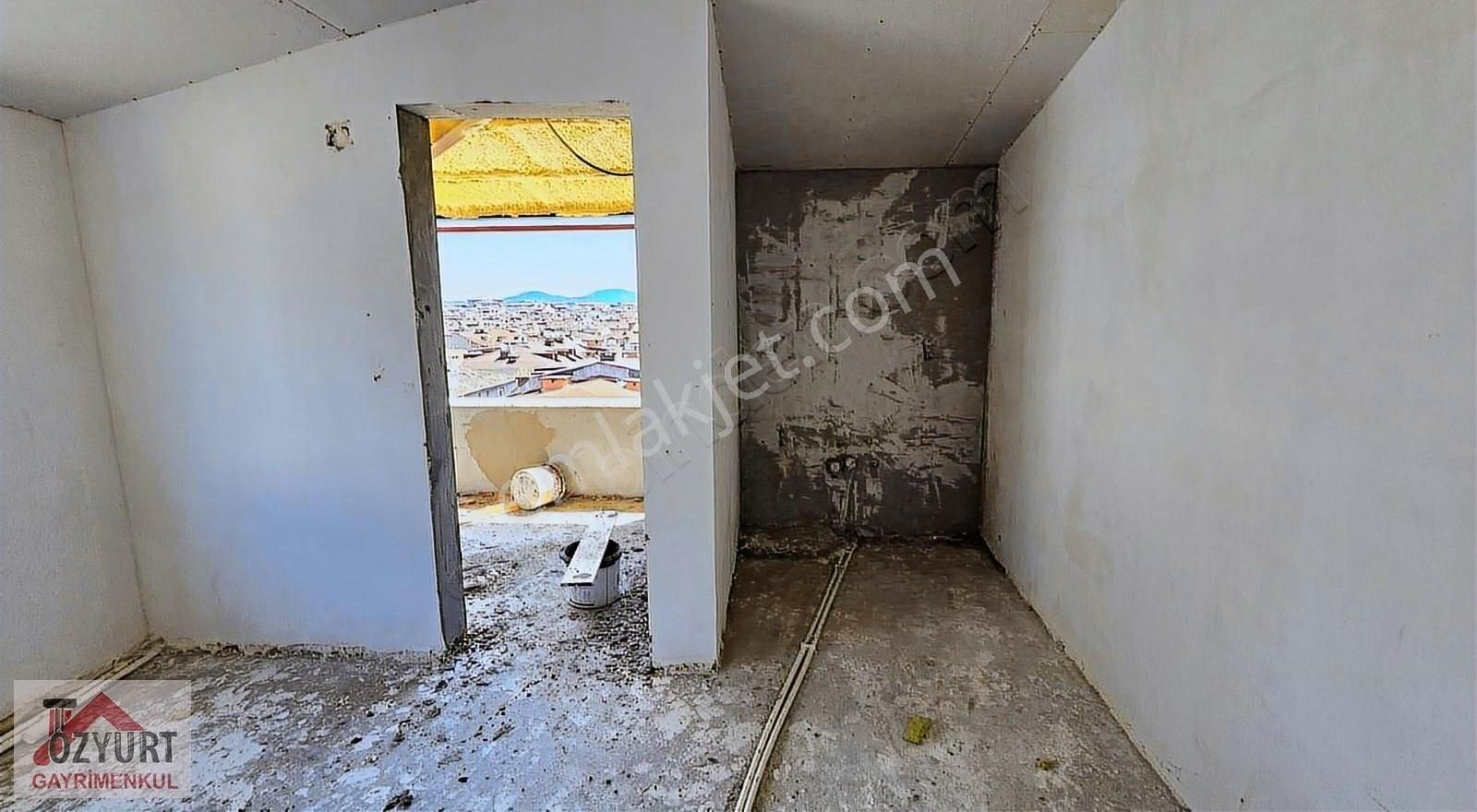 Metroya Yakın Asansörlü Sıfır 3+1 Dublex Daire - Görsel 22