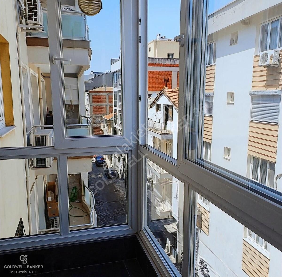 Karşıyaka Emniyet Müdürlüğü Yakını 3+1 Kiralık Daire - Görsel 12