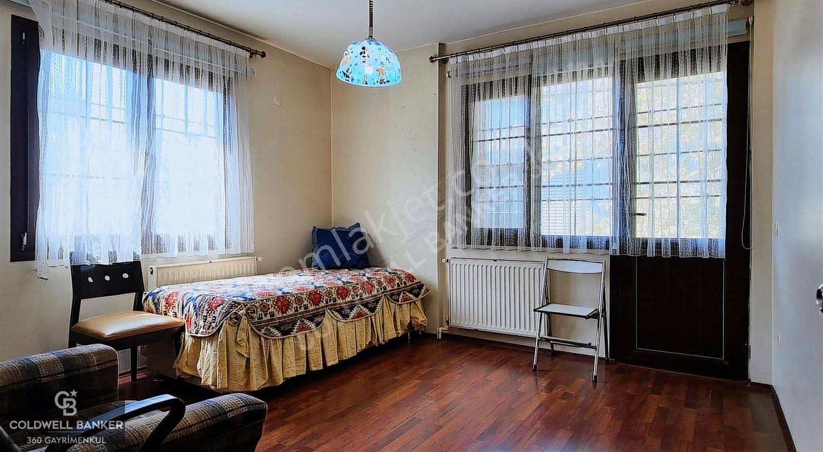 Forum Bornova'ya Yürüme Mesafesinde 4+1 Tripleks Müstakil Villa - Görsel 10