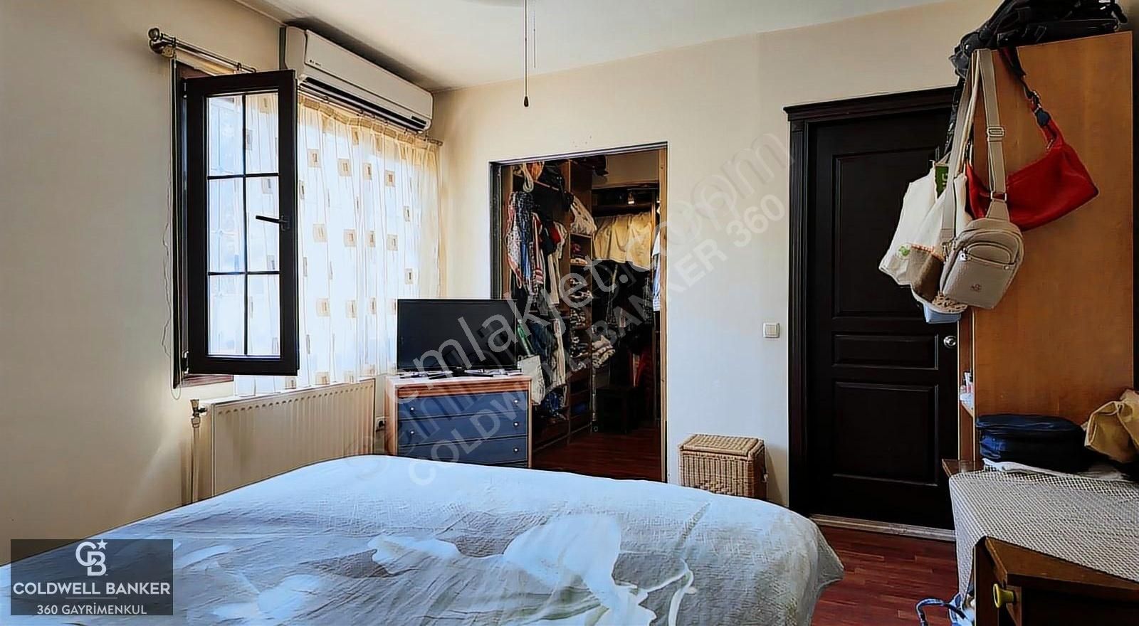 Forum Bornova'ya Yürüme Mesafesinde 4+1 Tripleks Müstakil Villa - Görsel 6