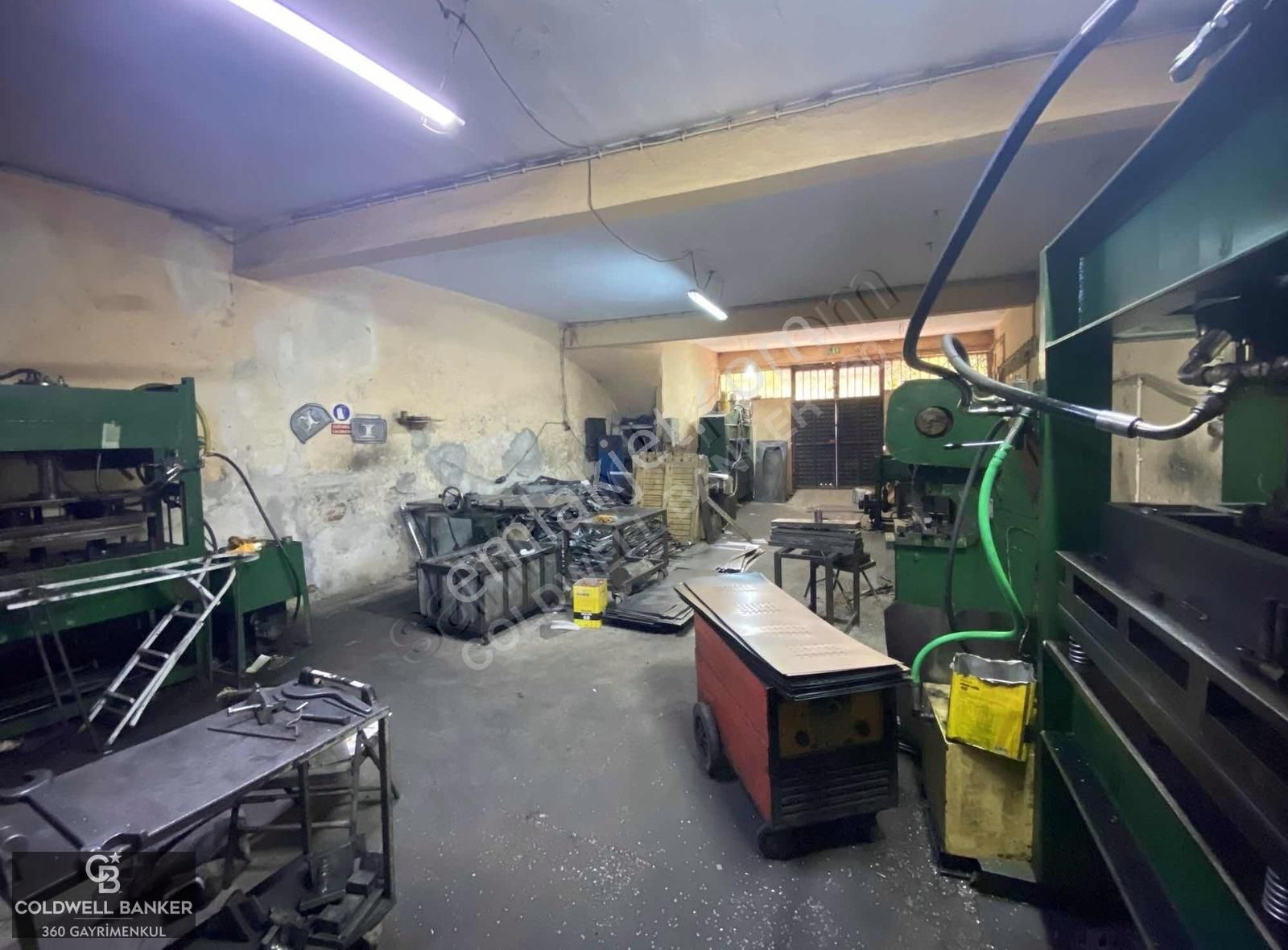 Cb360- Karabağlar 1.750m2 Kapalı Komple Bina İmalathane - Görsel 5