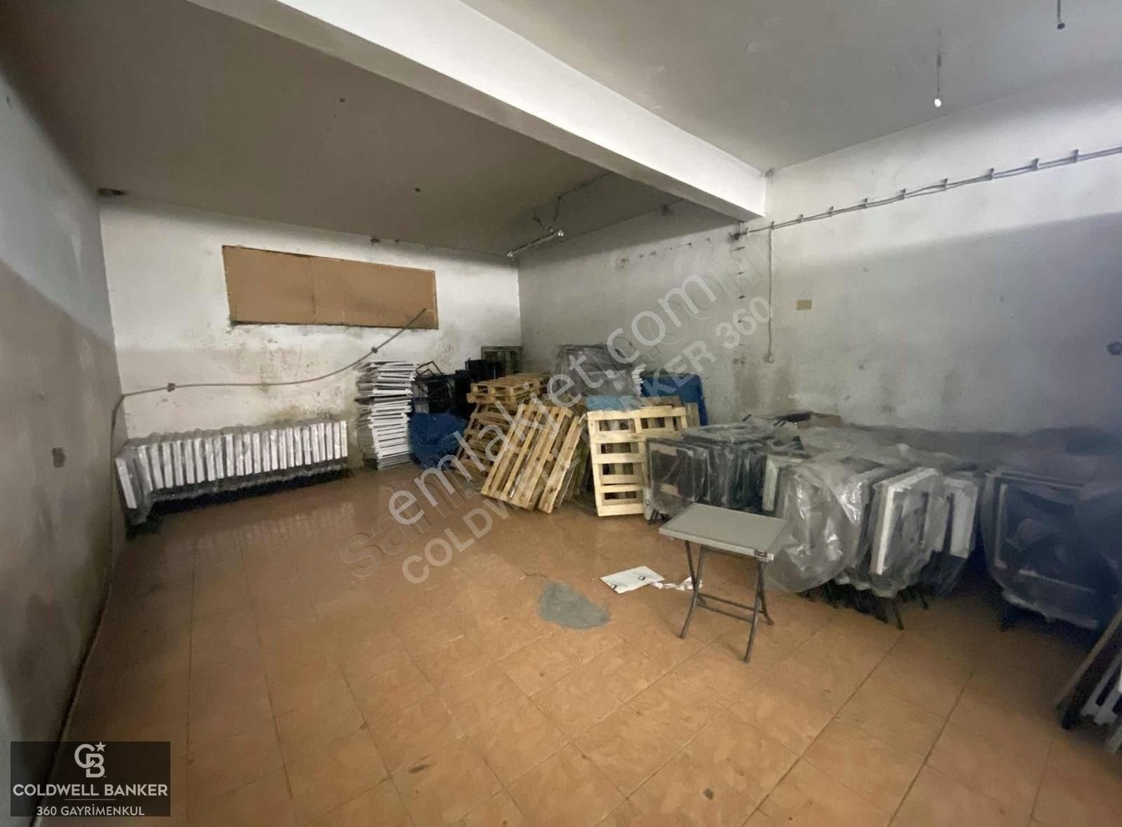 Cb360- Karabağlar 1.750m2 Kapalı Komple Bina İmalathane - Görsel 13