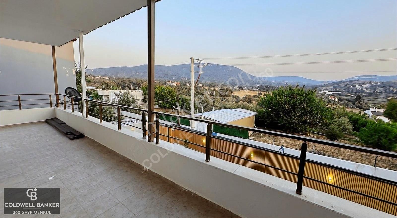 Urla Kalabak'ta 550m2 Doğayla İç İçe Full Eşyalı Villa - Görsel 25