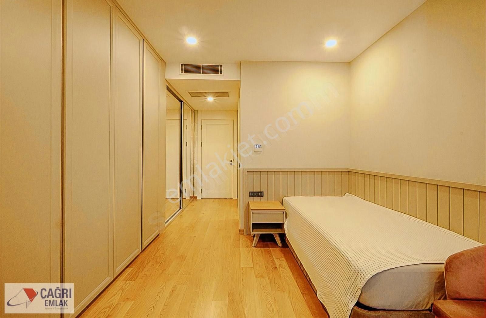 Çağrı Emlak'tan Konyaaltında Denize Sıfır Lüks 4+1 Satılık Daire - Görsel 26