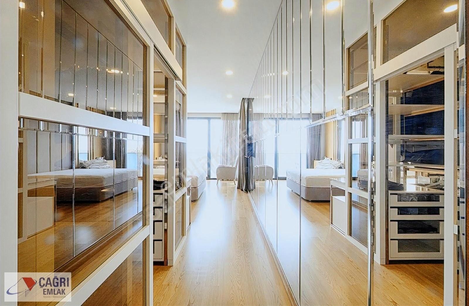 Çağrı Emlak'tan Konyaaltında Denize Sıfır Lüks 4+1 Satılık Daire - Görsel 10