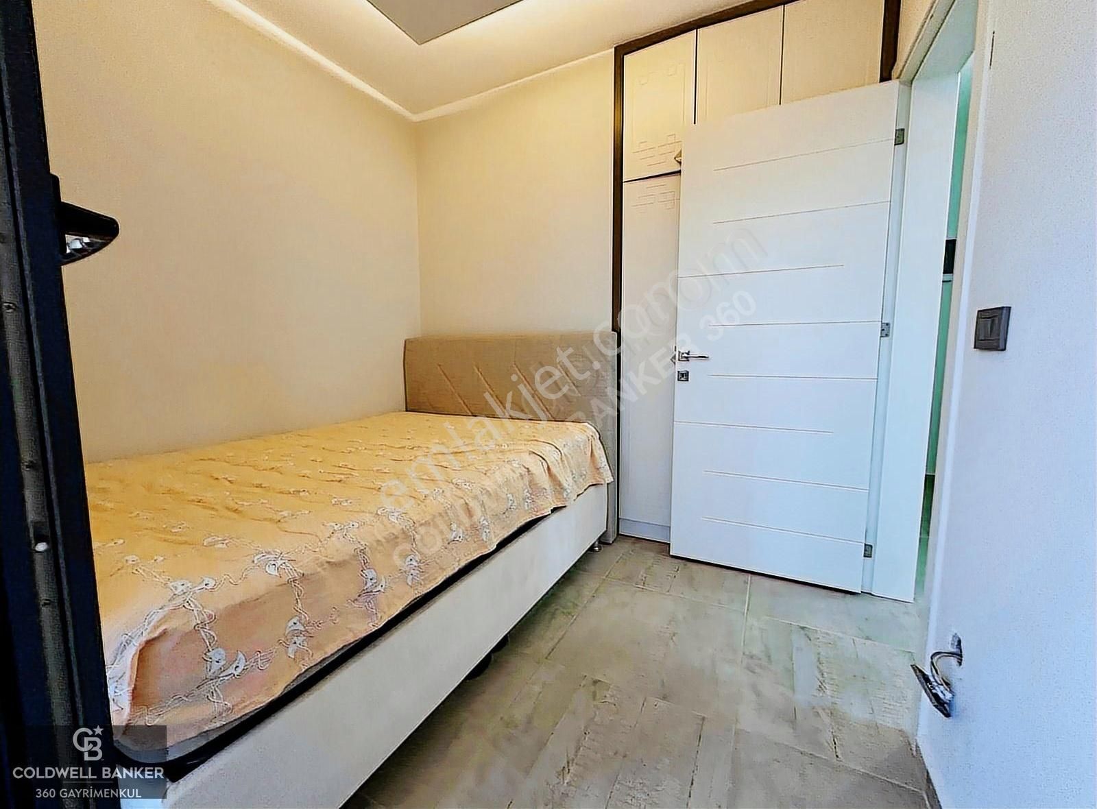 Çeşme Ildır'da Havuzlu Site İçerisinde 3+1 Satılık Villa - Görsel 10