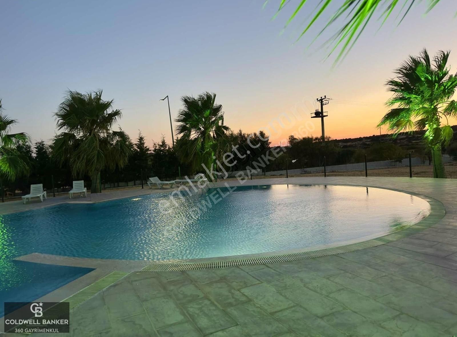 Çeşme Ildır'da Havuzlu Site İçerisinde 3+1 Satılık Villa - Görsel 8