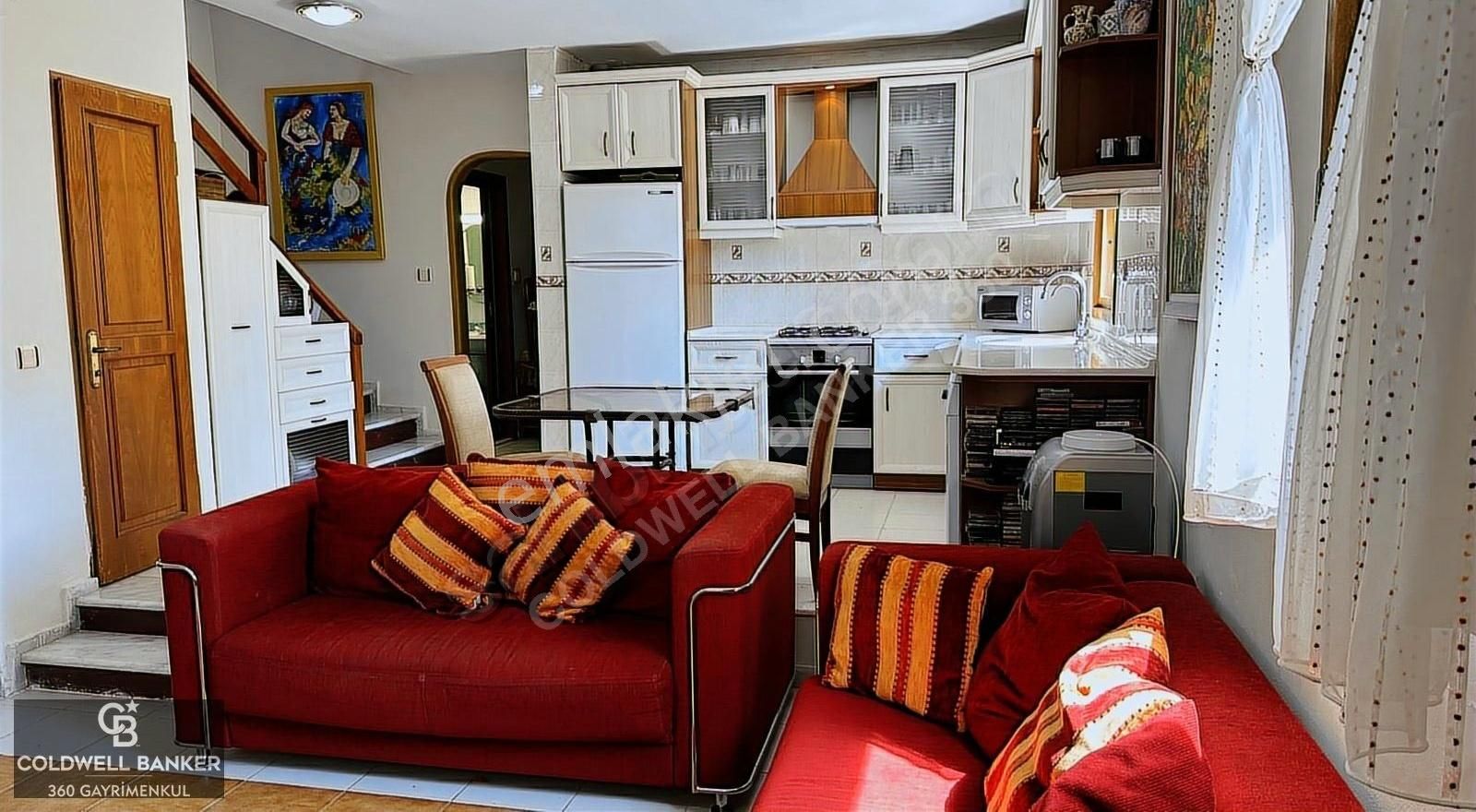 Seferihisar Ürkmez'de Erdem-tur Sitesi'nde Satılık 3+1 Villa - Görsel 15