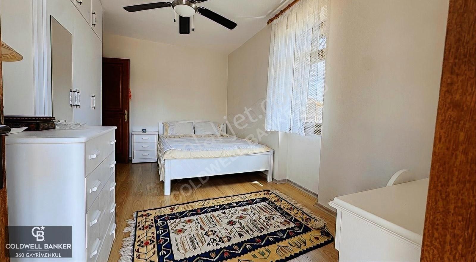 Seferihisar Ürkmez'de Erdem-tur Sitesi'nde Satılık 3+1 Villa - Görsel 5