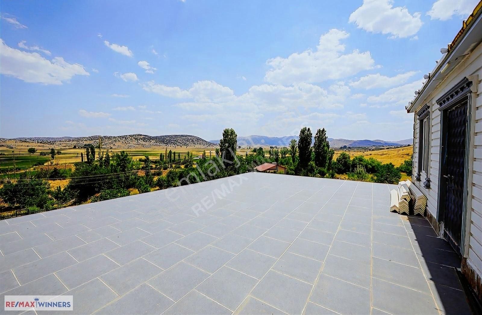 Korkuteli Taşkesiği 2128m2 Tarla Ve Özel Yapım İki Katlı Ev - Görsel 12