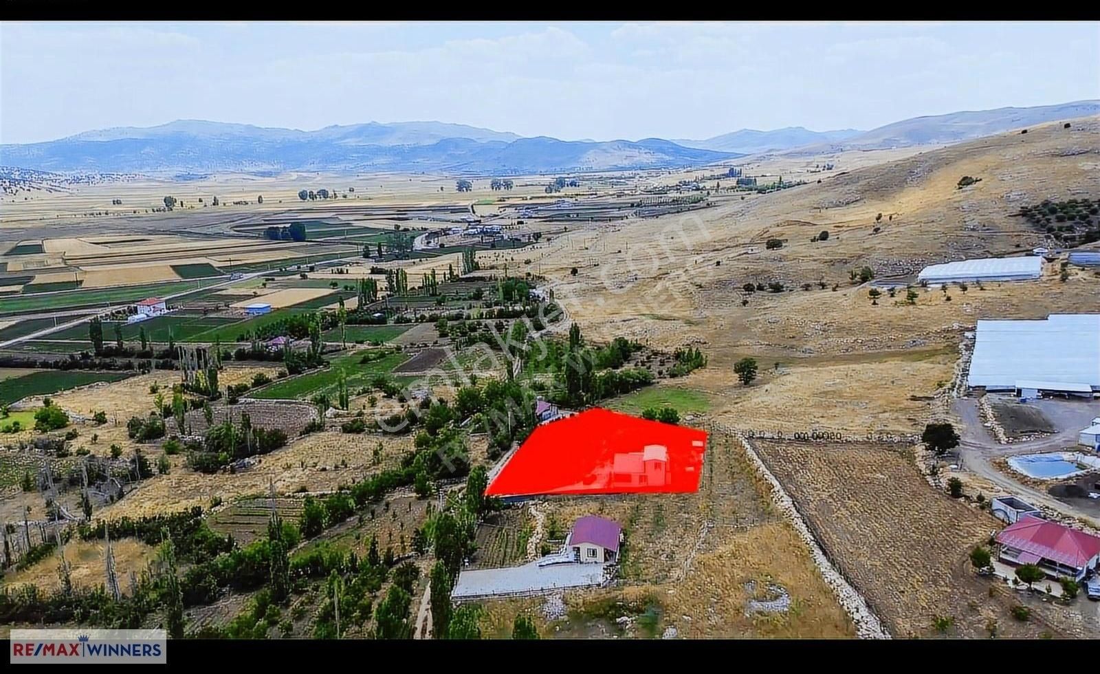 Korkuteli Taşkesiği 2128m2 Tarla Ve Özel Yapım İki Katlı Ev - Görsel 8