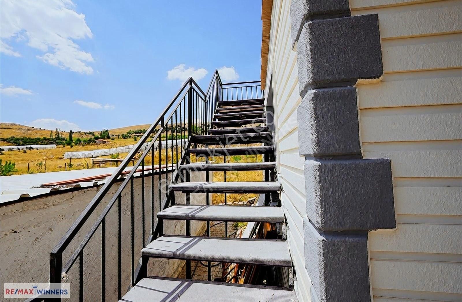 Korkuteli Taşkesiği 2128m2 Tarla Ve Özel Yapım İki Katlı Ev - Görsel 16