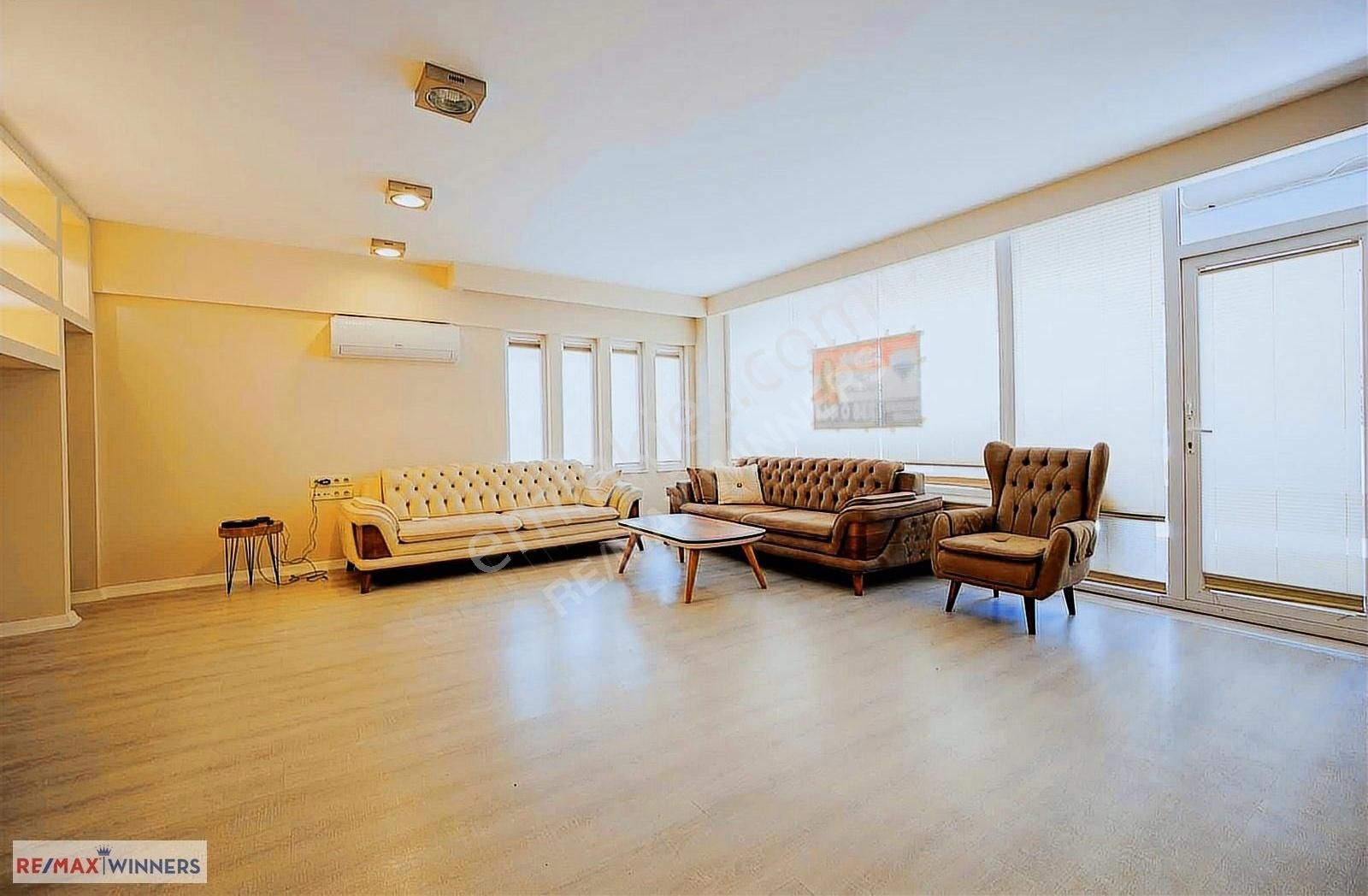 Ramada Otel Çaprazında Ofis Kullanımına Uygun 2+1 - Görsel 7