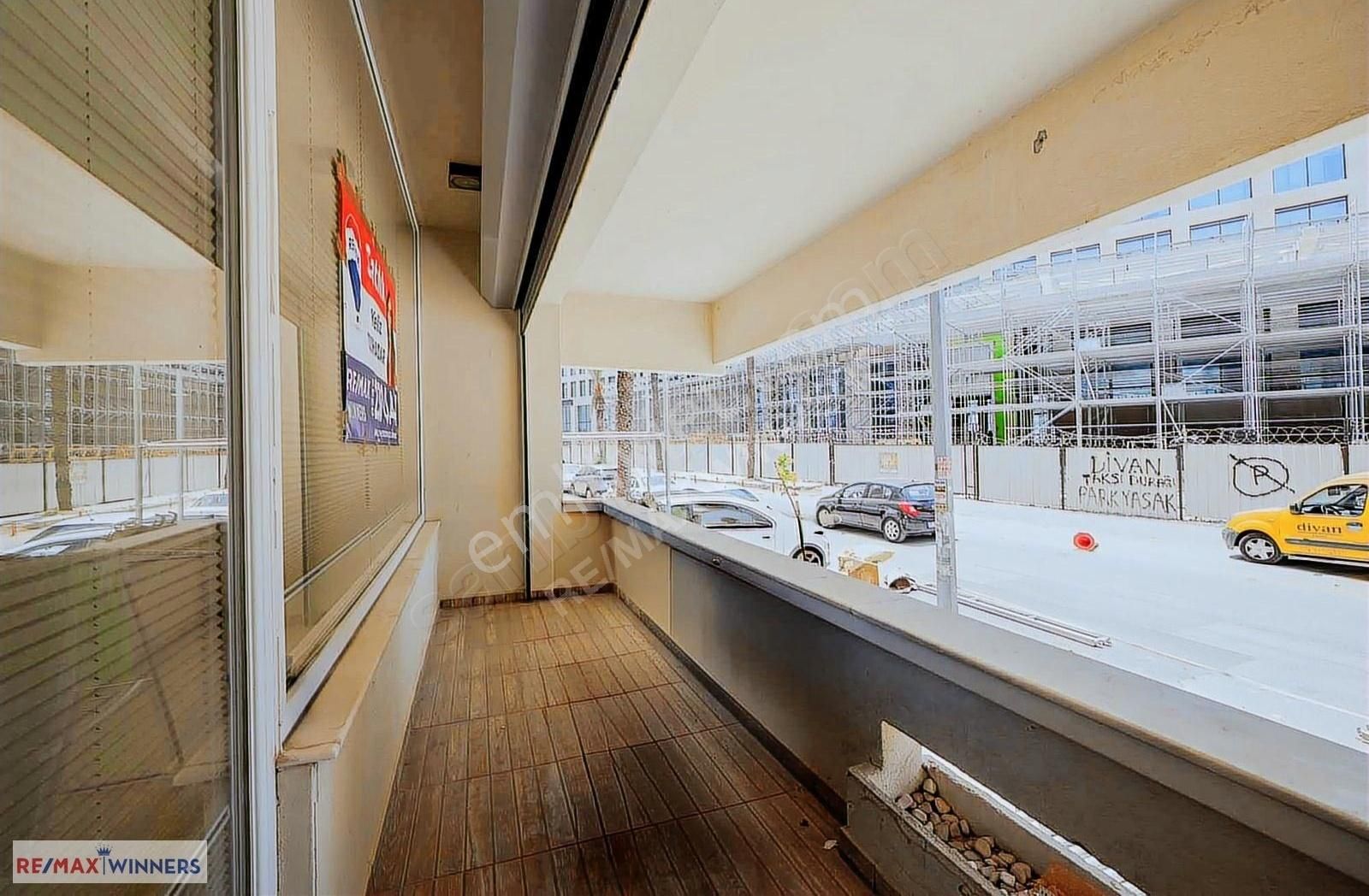 Ramada Otel Çaprazında Ofis Kullanımına Uygun 2+1 - Görsel 20