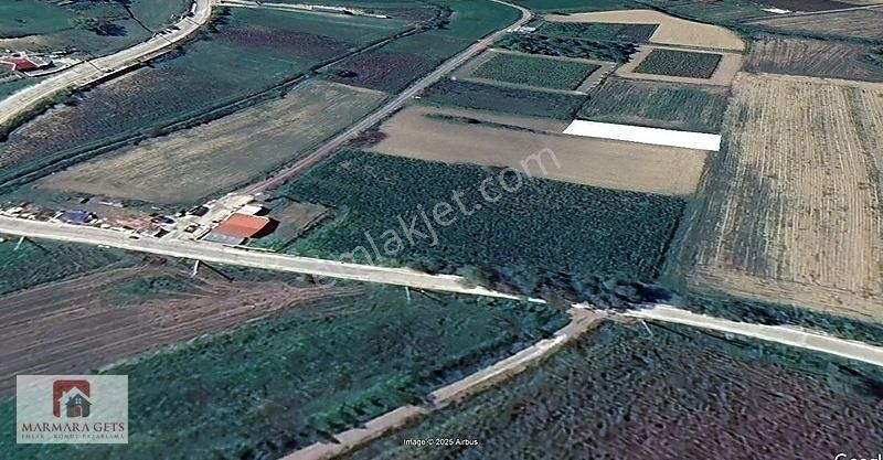 Marmara Gets - Derince Geredeli Satılık Resmi Yollu Tarla Fırsat