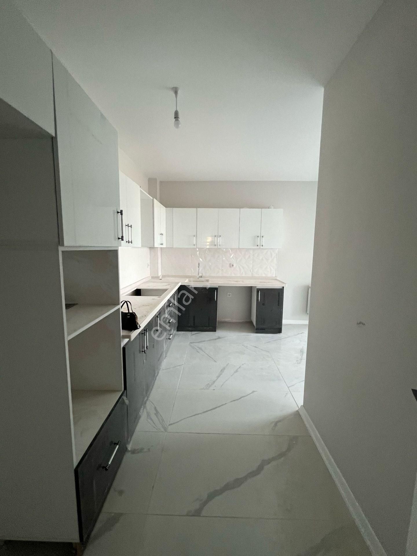 Tmr İnşaat Kalitesiyle 4+1 Ultra Lüxs Daire