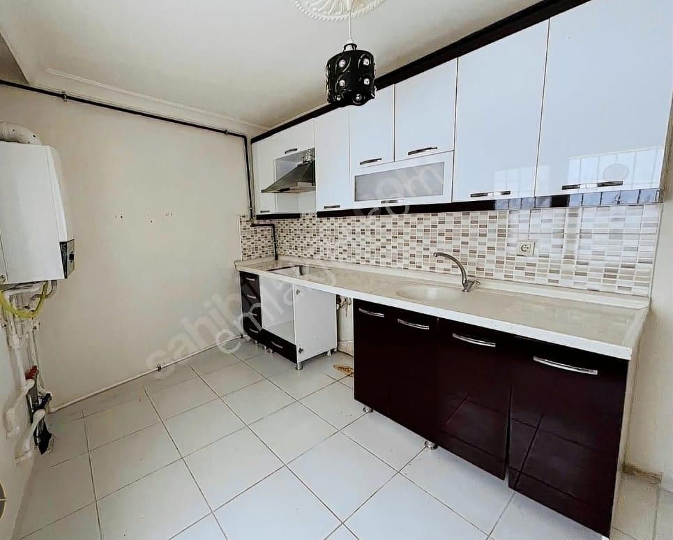 30 Ağustos Mah Hesaplı Acil Satılık 2+1 Geniş Daire