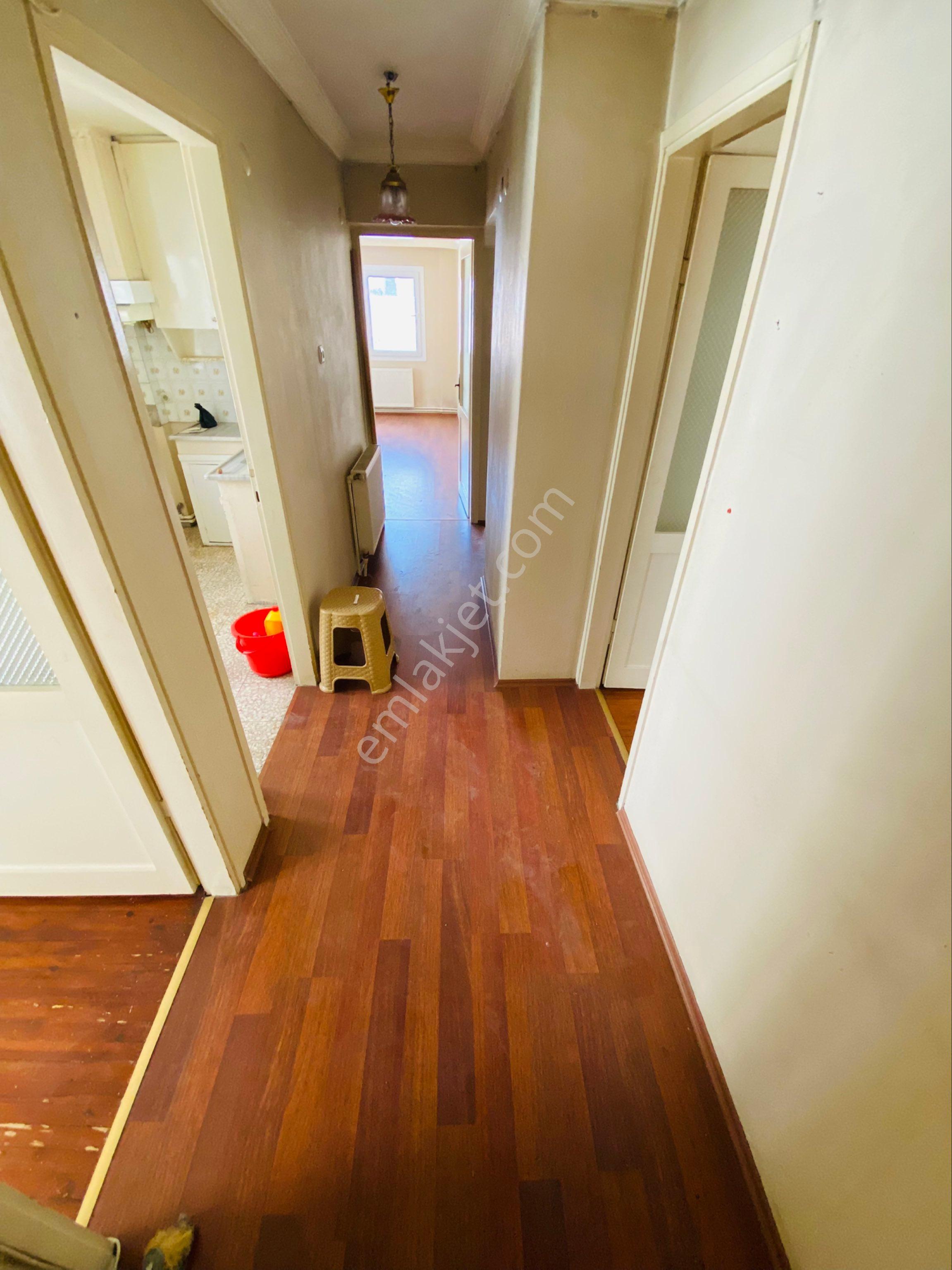 Betonyol Cadde Üzerinde Köşe Könumlu 3+1 120m2 Doğalgazlı Arakat Daire - Görsel 14