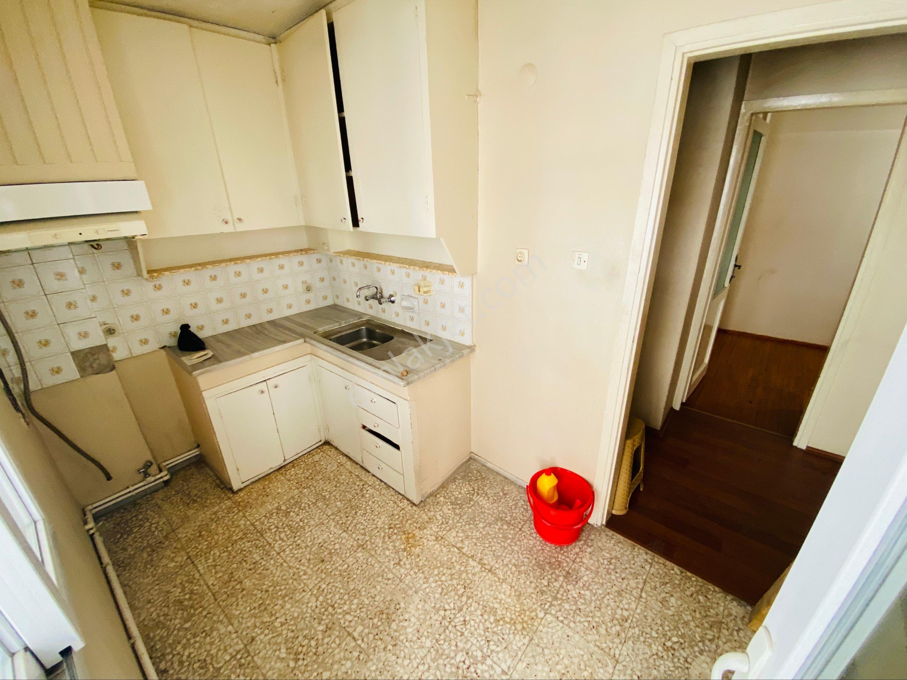 Betonyol Cadde Üzerinde Köşe Könumlu 3+1 120m2 Doğalgazlı Arakat Daire - Görsel 18