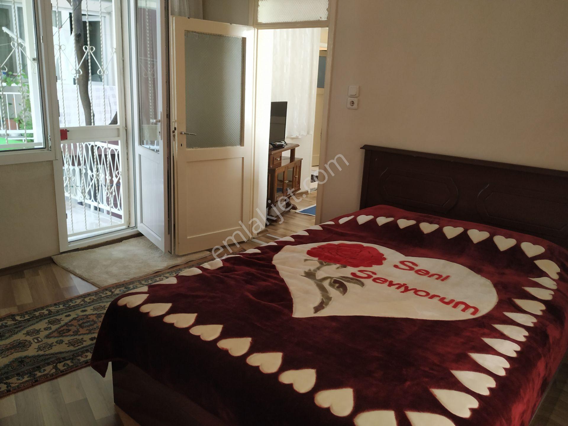 Üzümcü Okulu Yakını Kombili Eşyalı Kiralık 1+1 Daire - Görsel 12