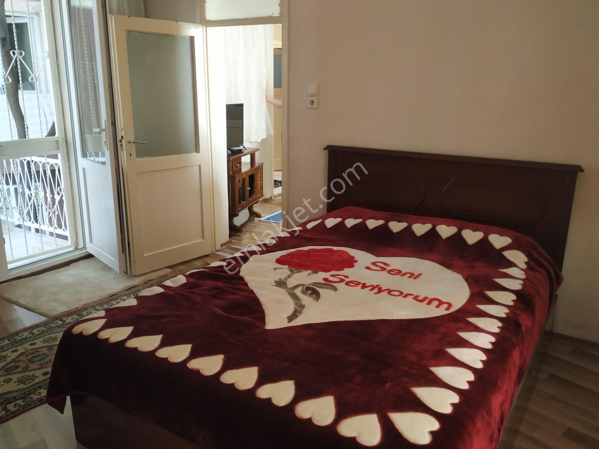 Üzümcü Okulu Yakını Kombili Eşyalı Kiralık 1+1 Daire - Görsel 13