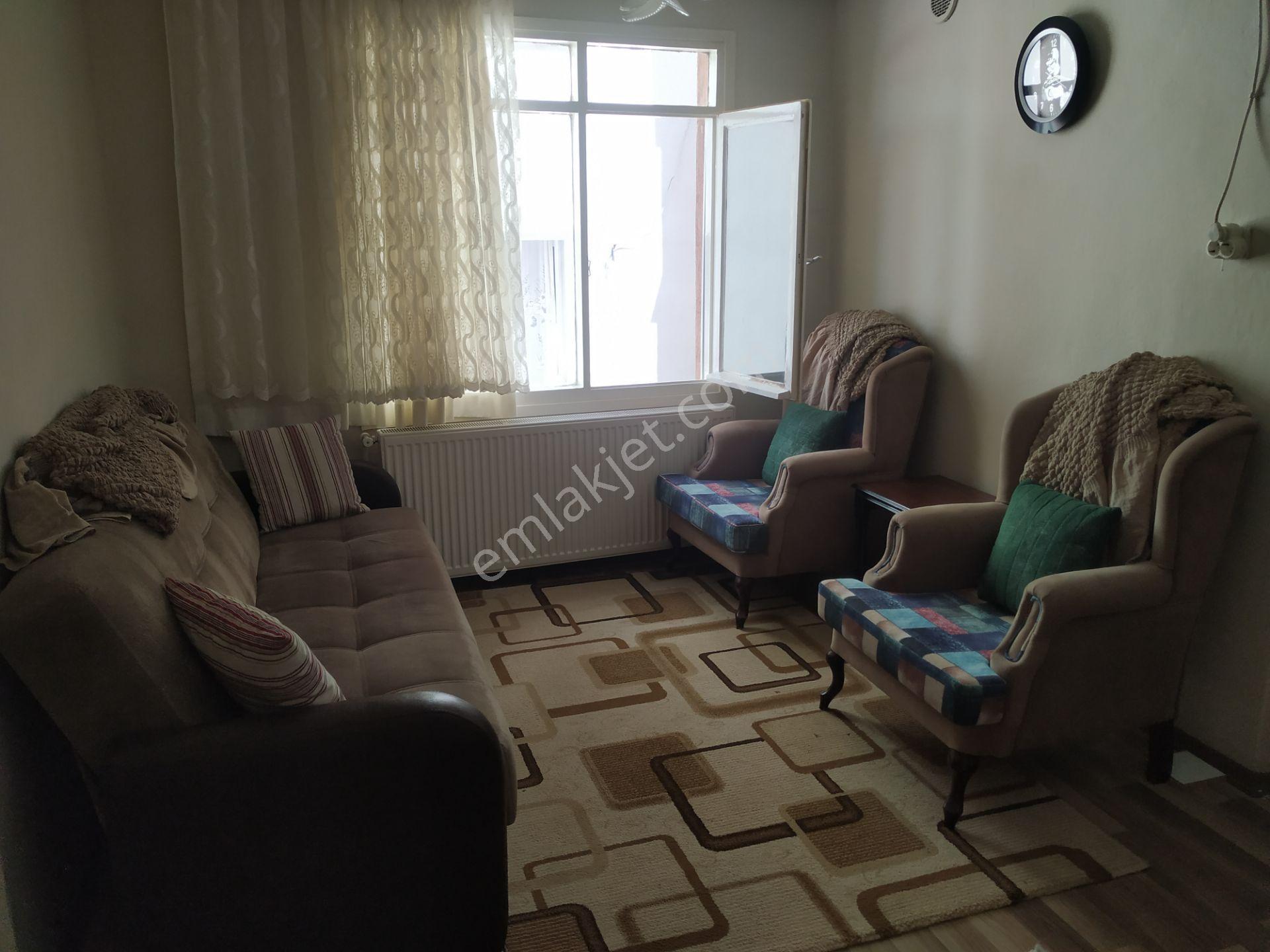Üzümcü Okulu Yakını Kombili Eşyalı Kiralık 1+1 Daire - Görsel 6