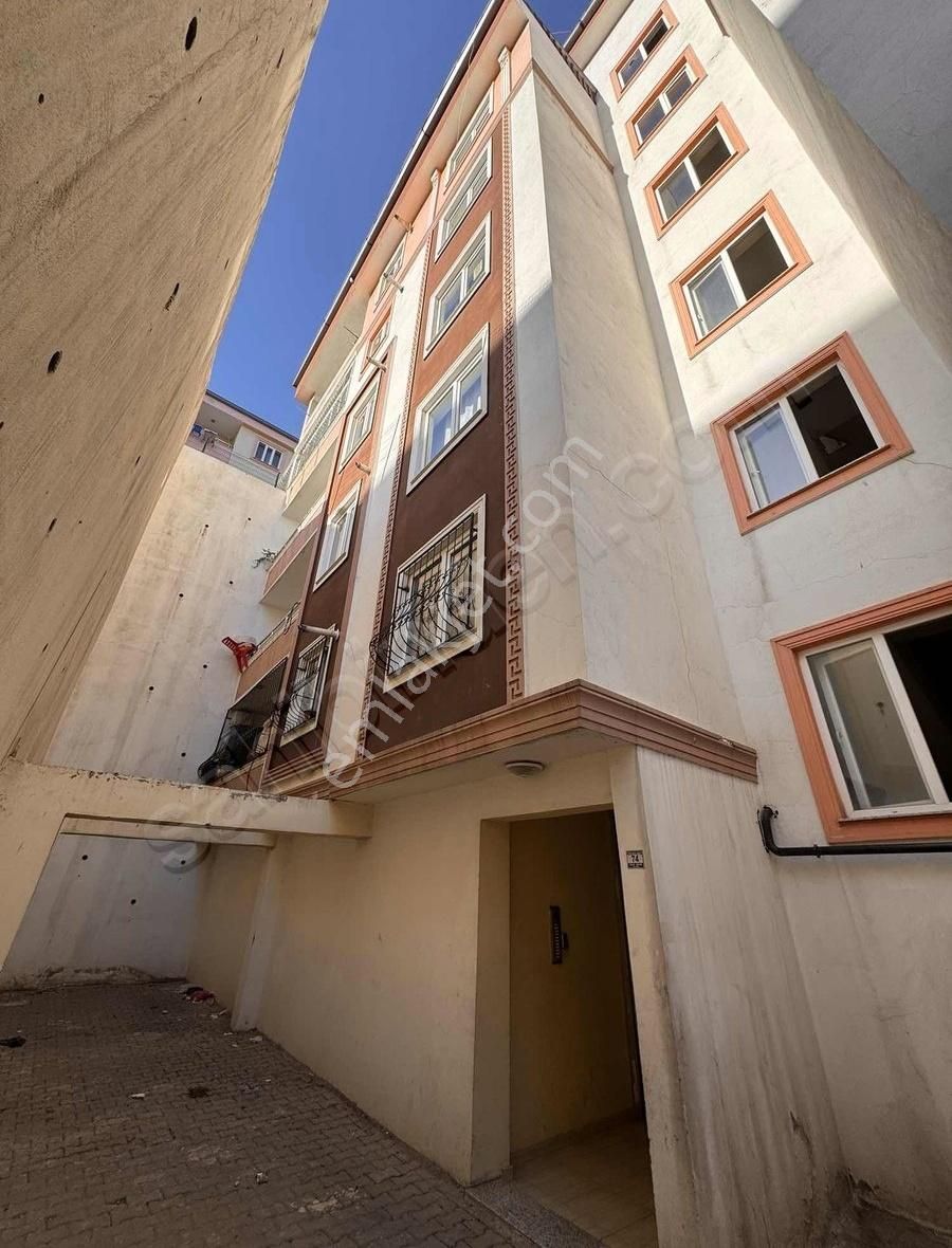 Küçükoğlu Gayrimenkulden Piri Reiste Satılık 3+1 Daire