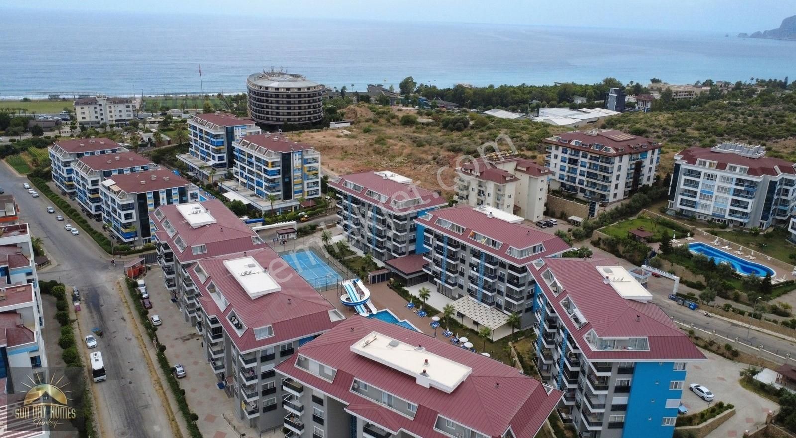 Kestel'de Full Aktiviteli Sitede Eşyalı 1+1! Denize 300m |