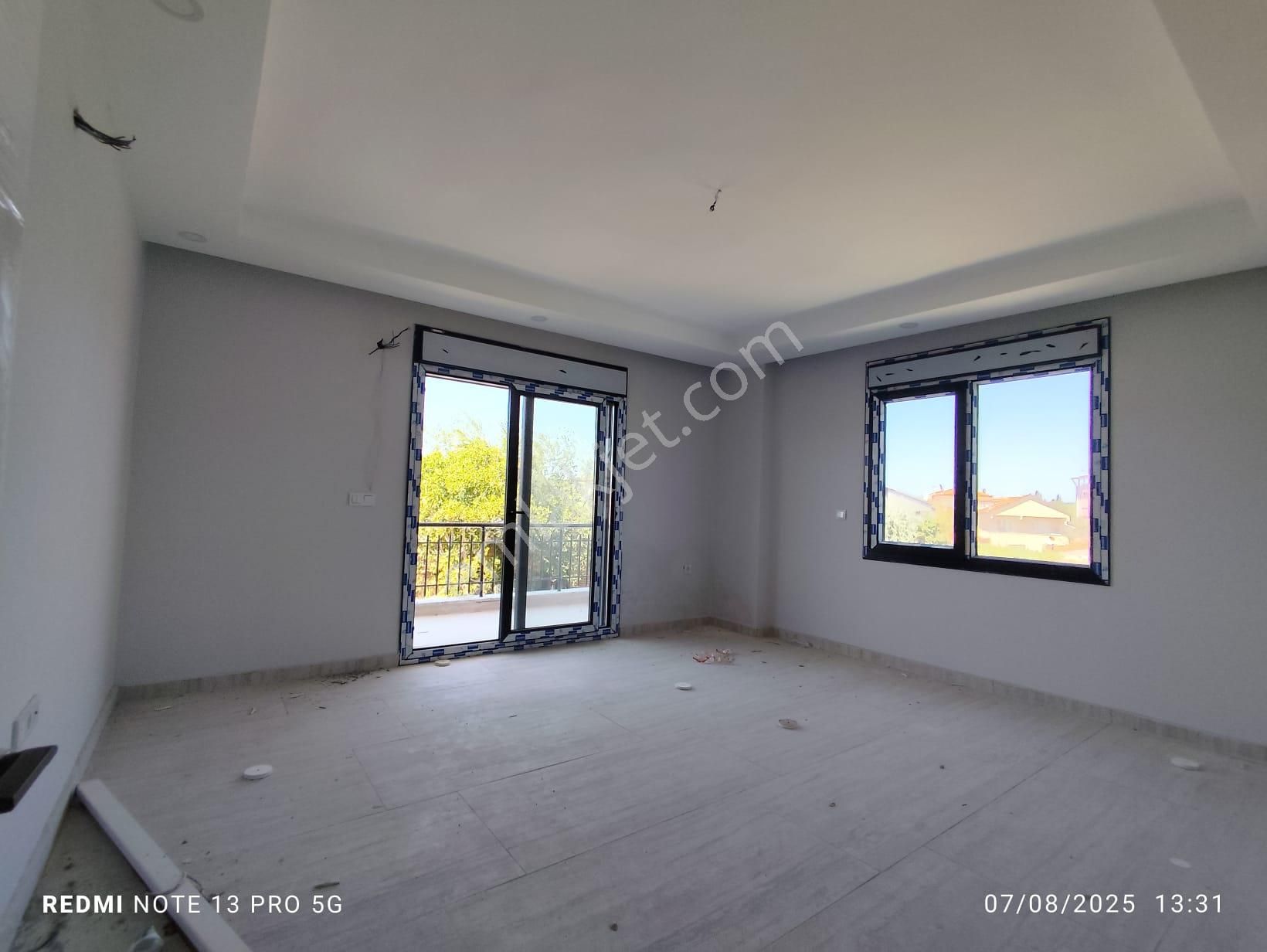Ayvalık Altınovada 3 Katlı Binanın 2.katı 2+1 Sıfır Daire - Görsel 9
