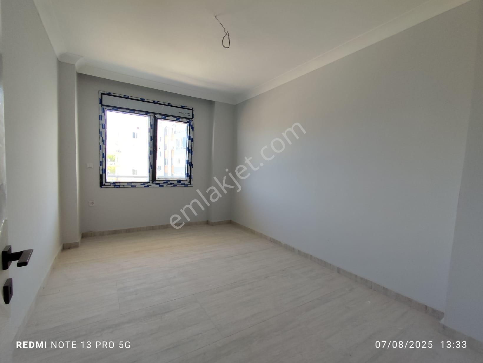 Ayvalık Altınovada 3 Katlı Binanın 2.katı 2+1 Sıfır Daire - Görsel 11