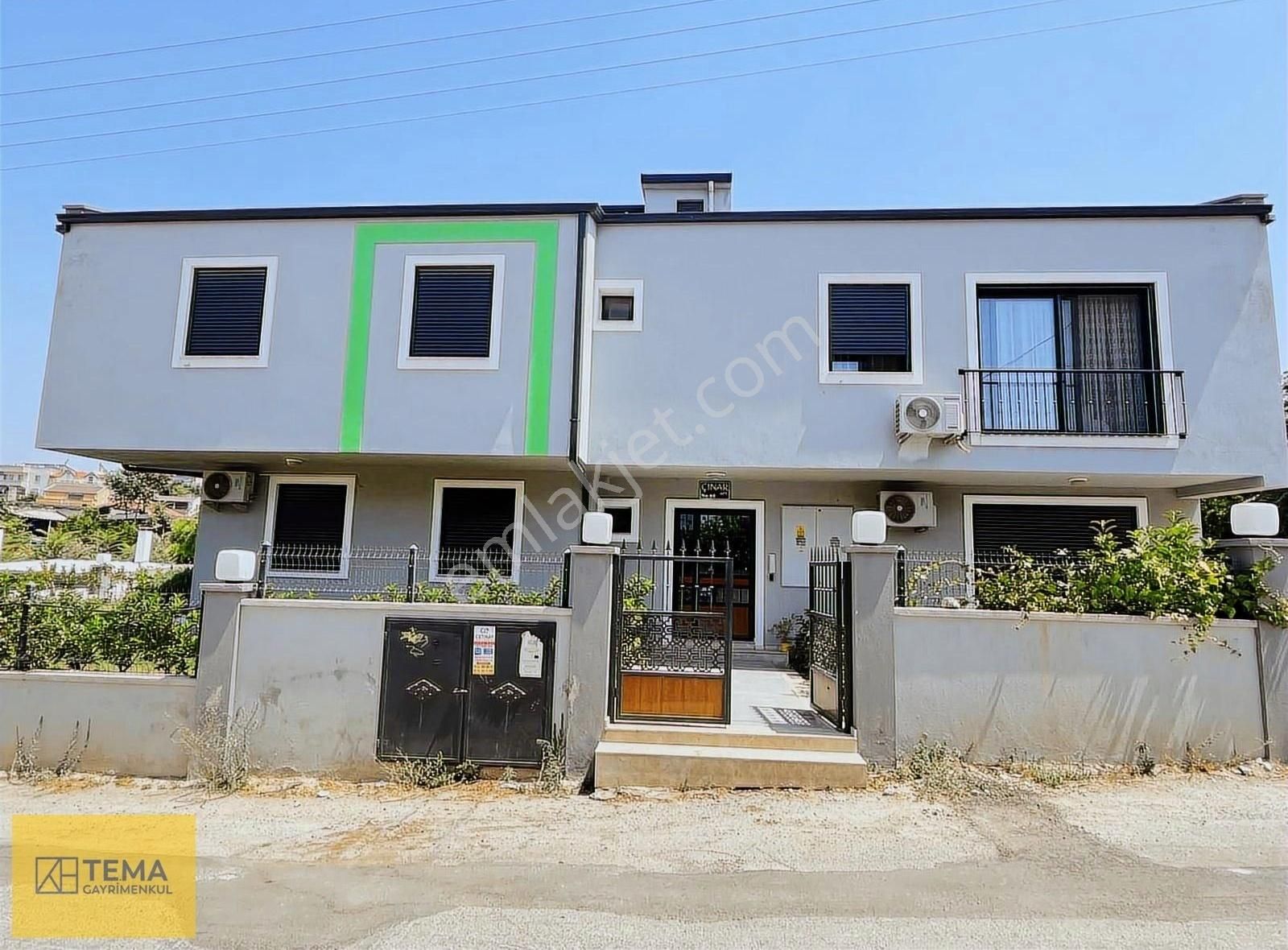 Urla Yaka Mahallesinde Yeni Binada Kiralık Dubleks Daire
