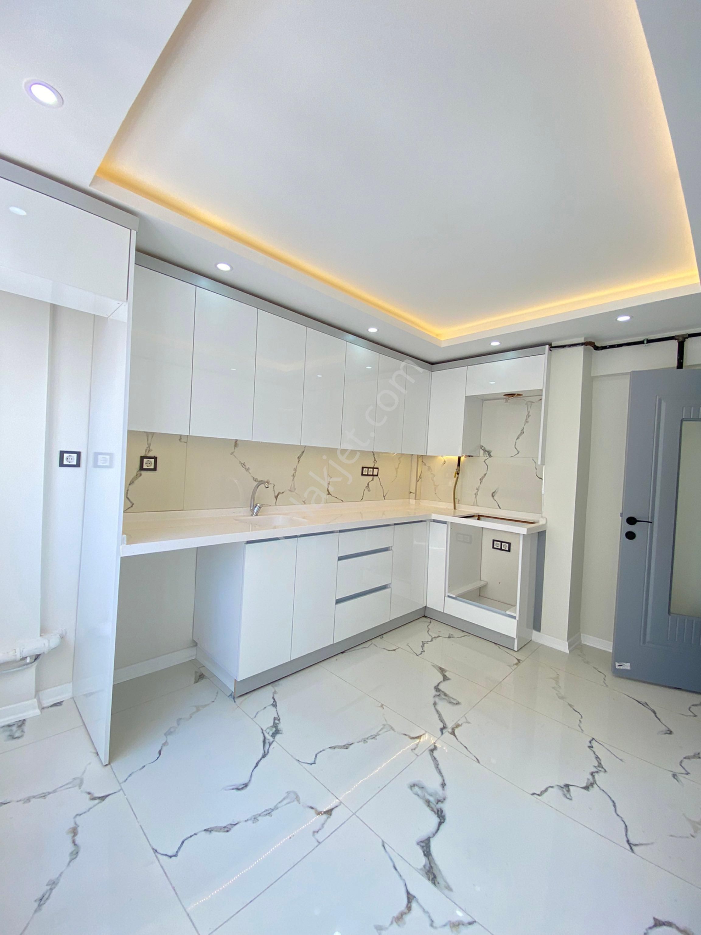 Mimarsinan Mah. 3+1 Önü Açık 1.balkon Satılık Daire