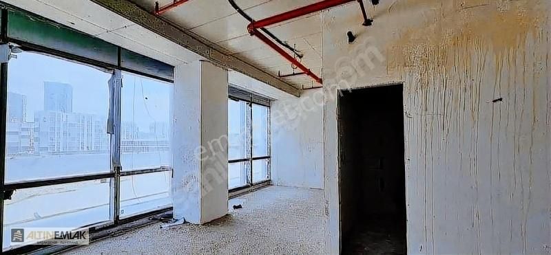 Nidakule Palladium Ofis Te İki Ofis Yanyana 3.kat 248 Metre