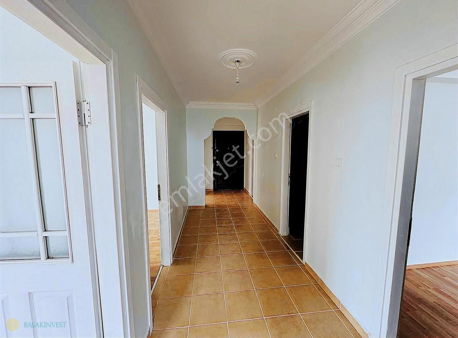 Onurkent Fuzul 3+1 150m2 Metroya Yürüme Mesafesinde Satılık