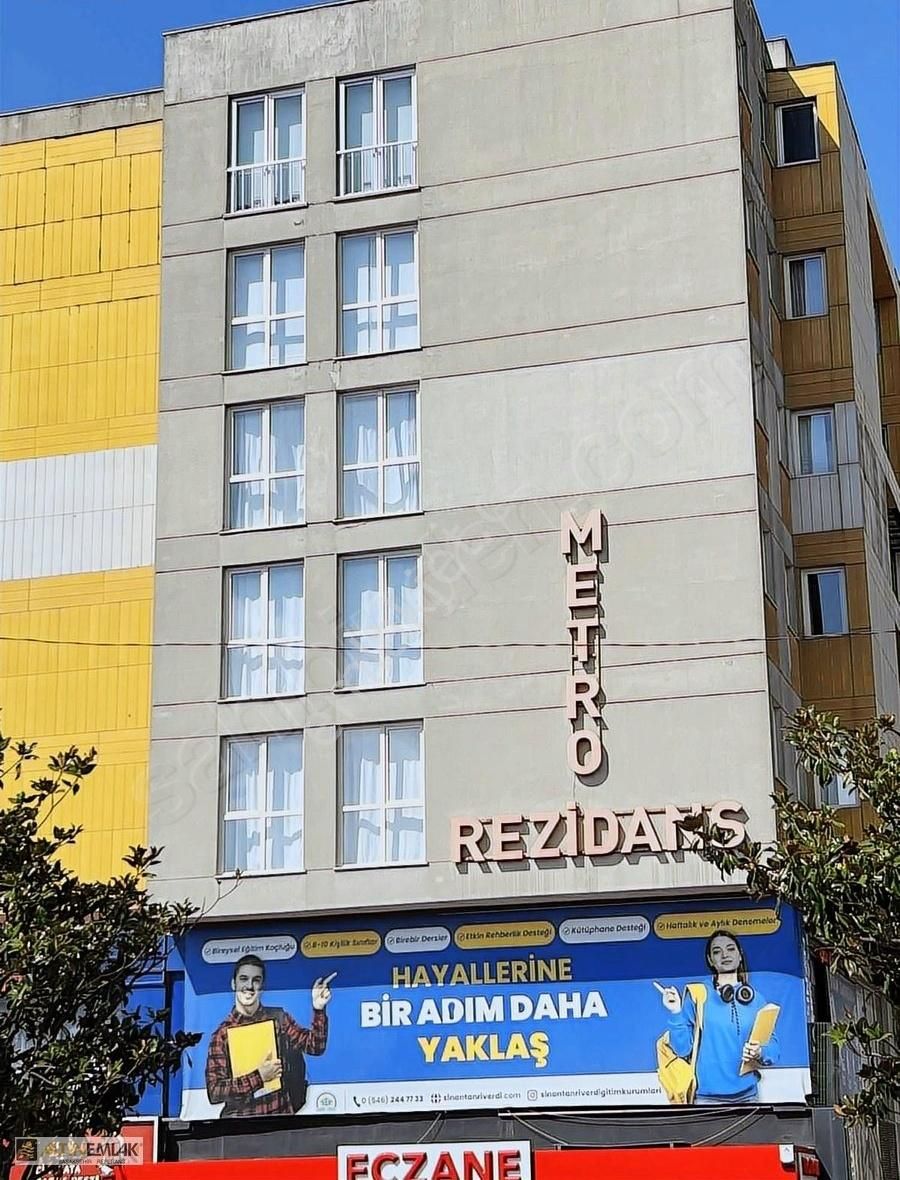 Başakşehir Metro Rezidans'da Satılık Dükkan