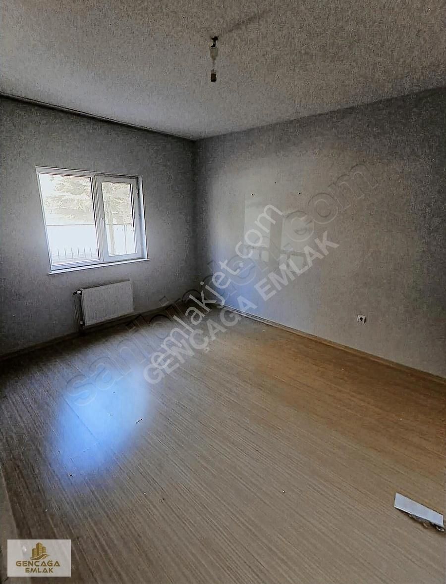 Gençağa Emlak'tan Satılık 2+1 Dairee - Görsel 7