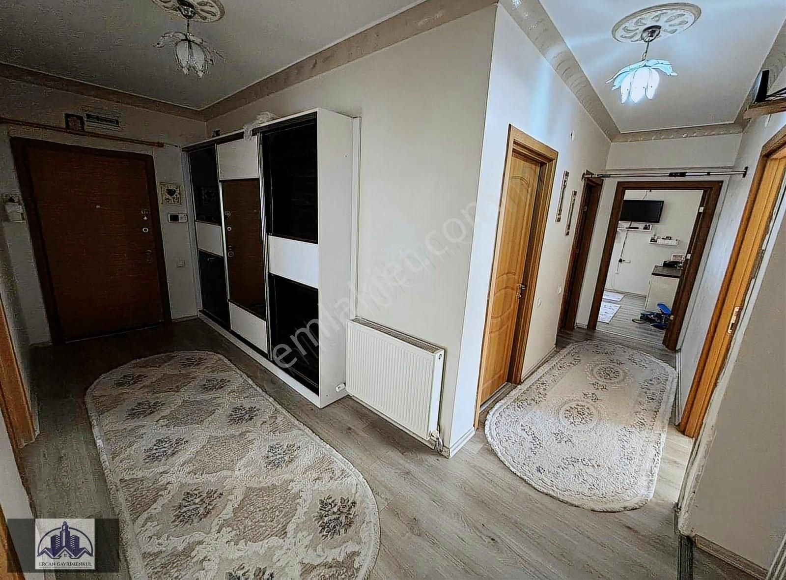 Ayyıldız'da Site İçerisinde Çocuk Oyun Parklı Geniş Peyzajlı