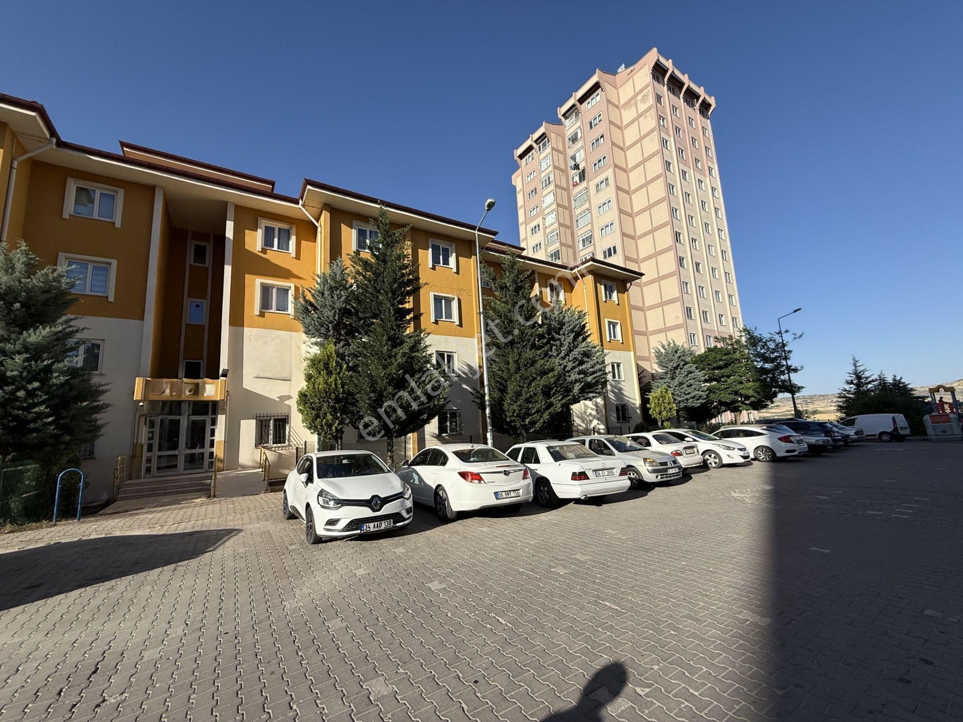 Ufuk Kılıç Emlak'tan Karacaören Tokide Ful Yapılı Orta Kat Masrafsız Daire