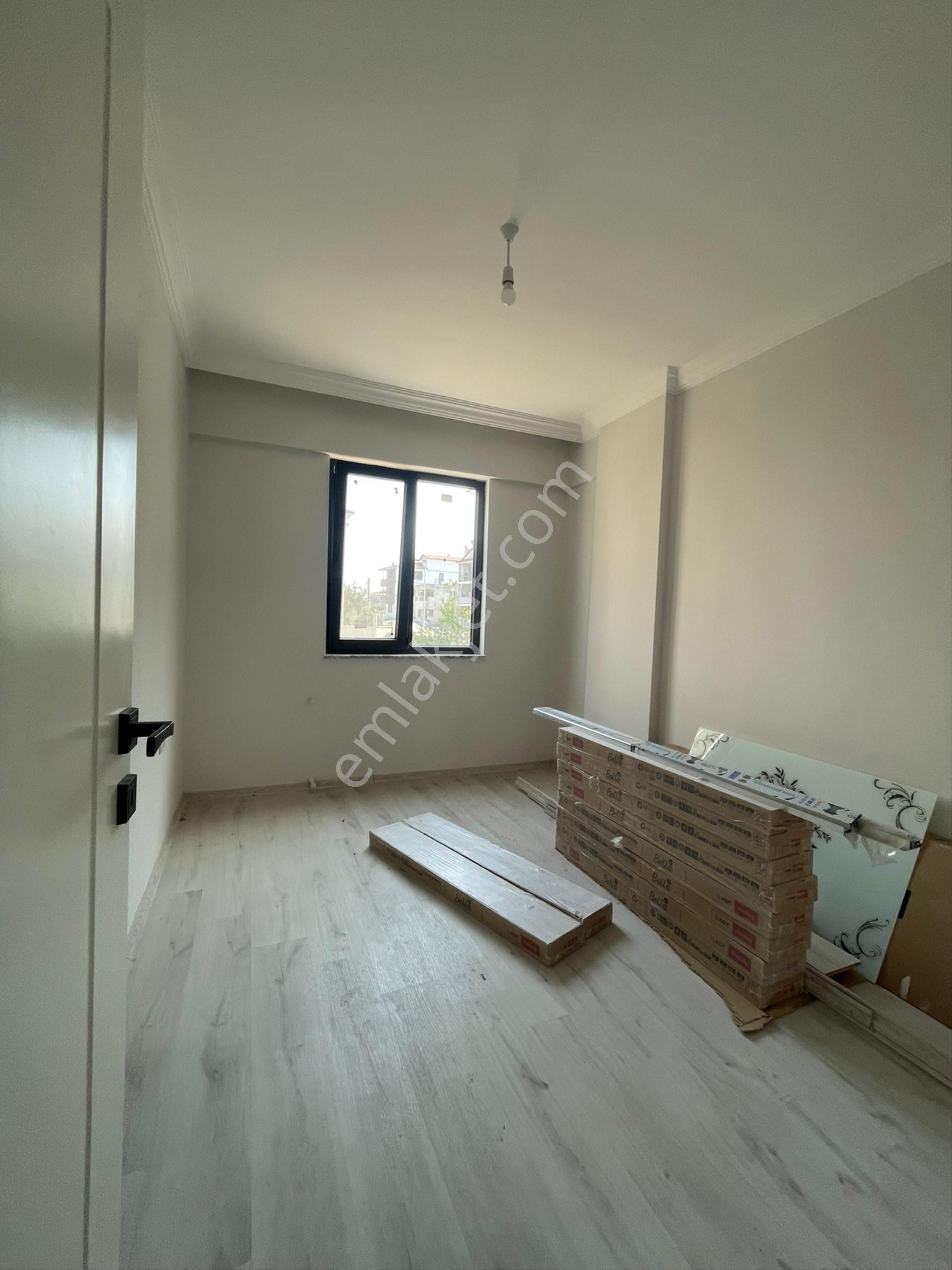 Nysa Emlaktan Dalamanda Bahçeli Ebebeyn Banyolu Satılık 2+1 Daire - Görsel 8