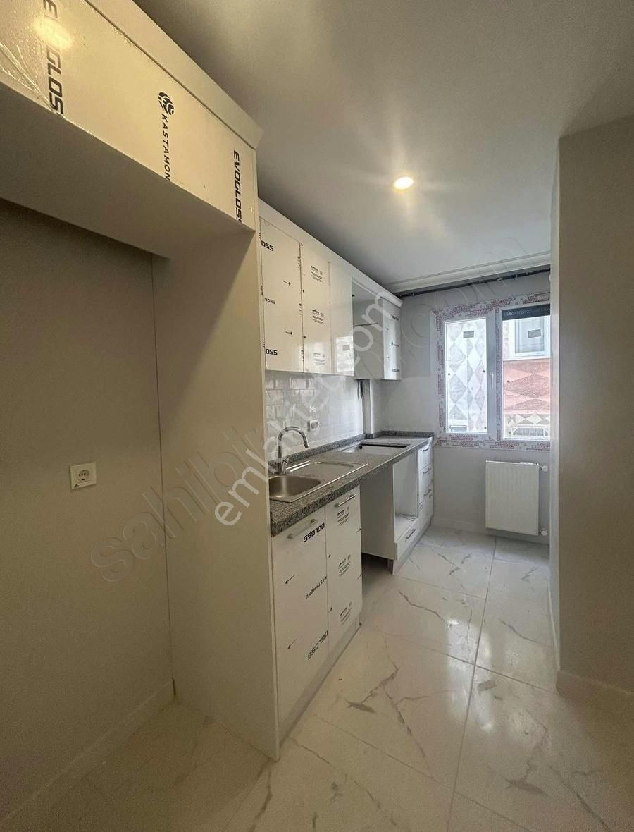 Erdoğan Emlaktan Satılık Gözde Konakları 2+1 Arakat Ön Cephe - Görsel 3