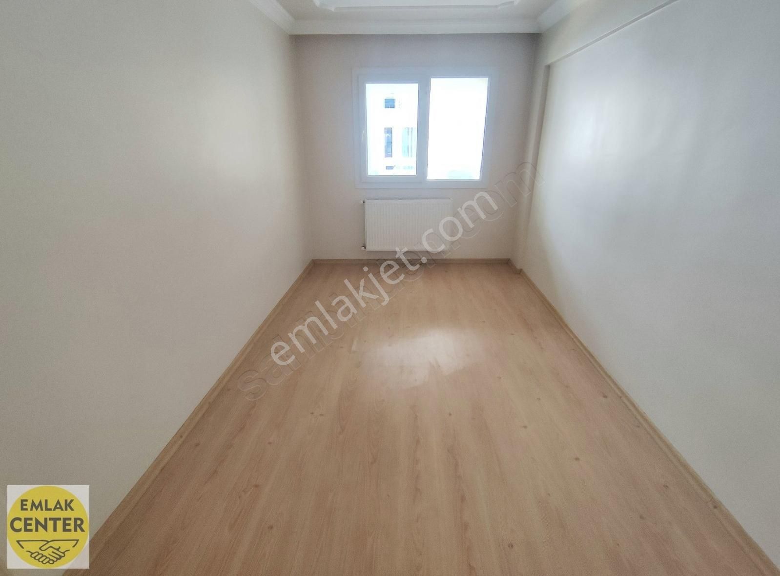 Emlak Center'dan Muradiye'de 3+1 145m² Çift Cephe Arakat Daire - Görsel 9