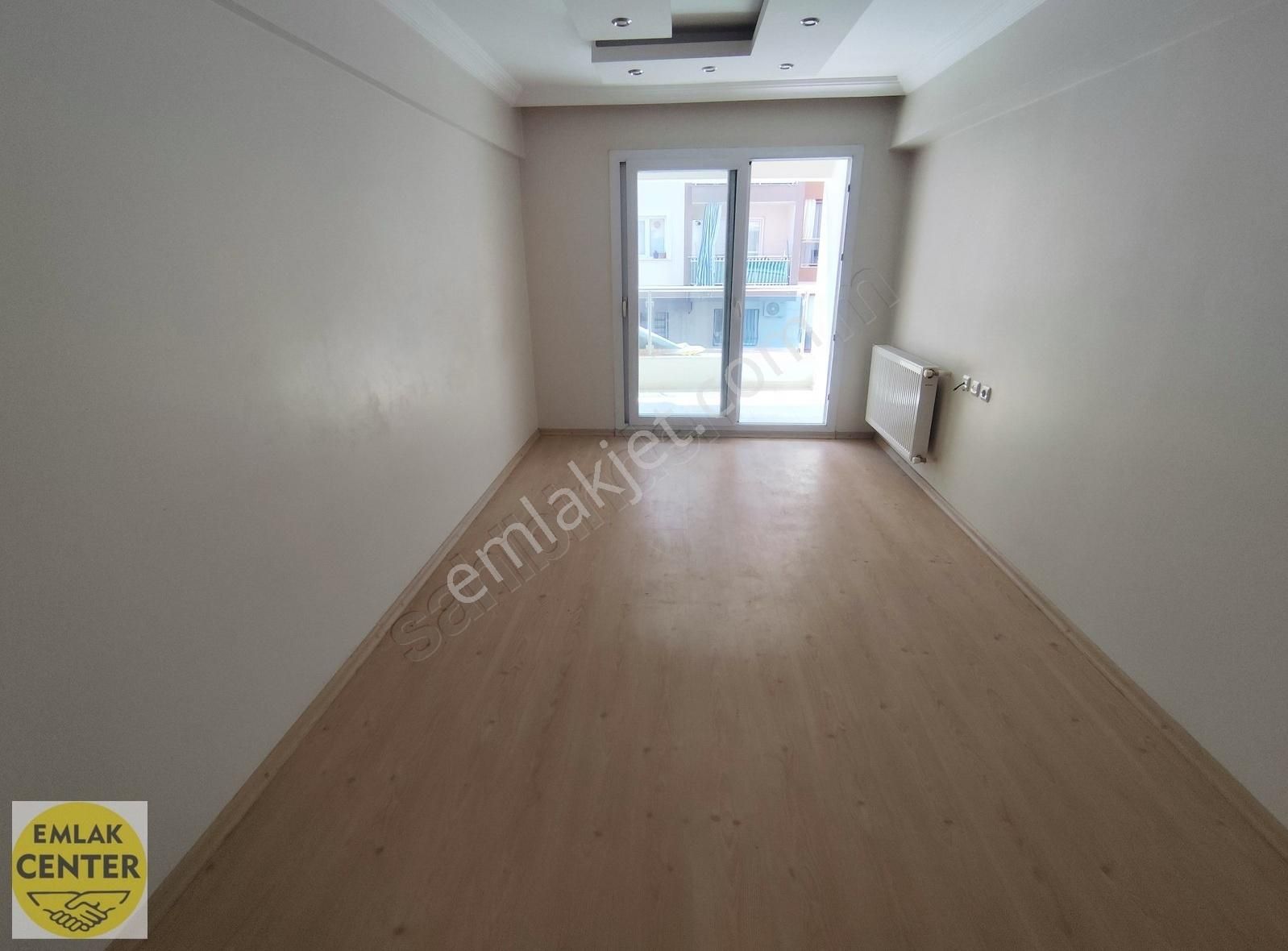 Emlak Center'dan Muradiye'de 3+1 145m² Çift Cephe Arakat Daire - Görsel 11