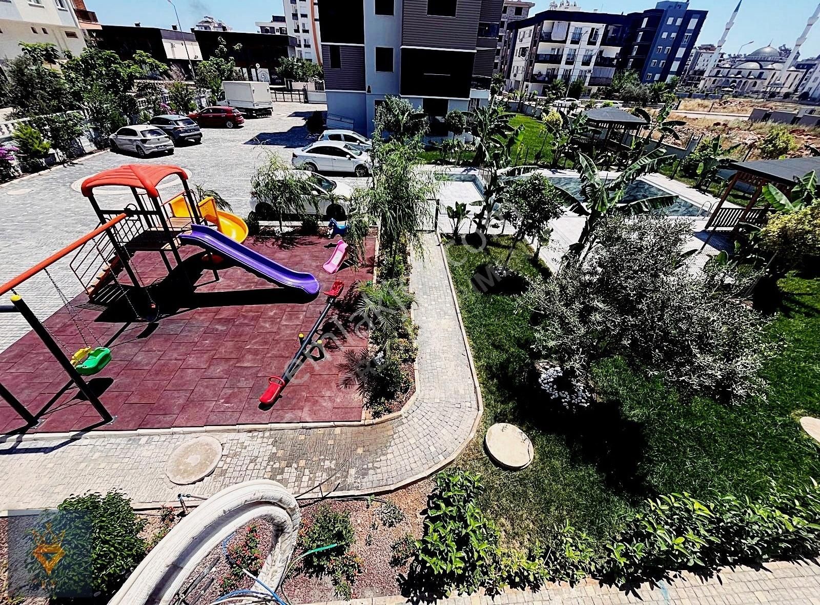 H Karakaş Kepez Devlet Hastanesi Yanı 2+1 Lüks Havuzlu Daire